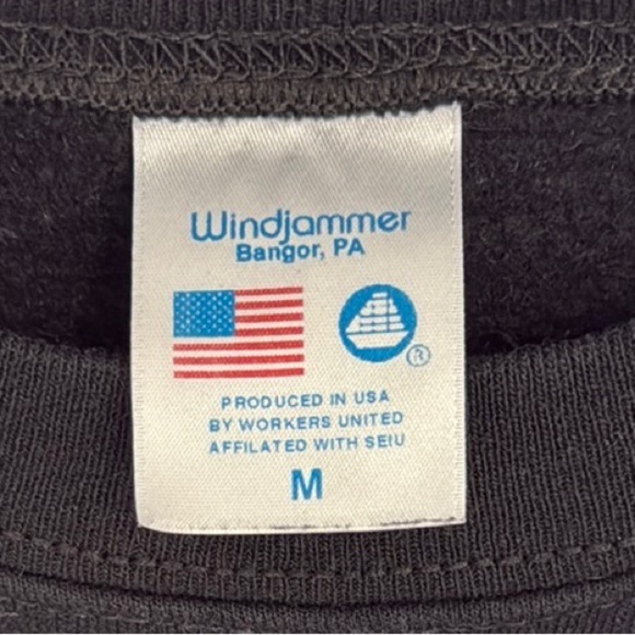 Bernie Sanders Black Crewneck Sweater Produced in U.S.A. - Picture 6 of 12